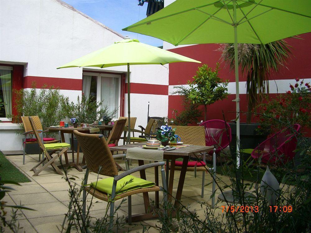 Hotel Cote Patio Nimes Exterior photo